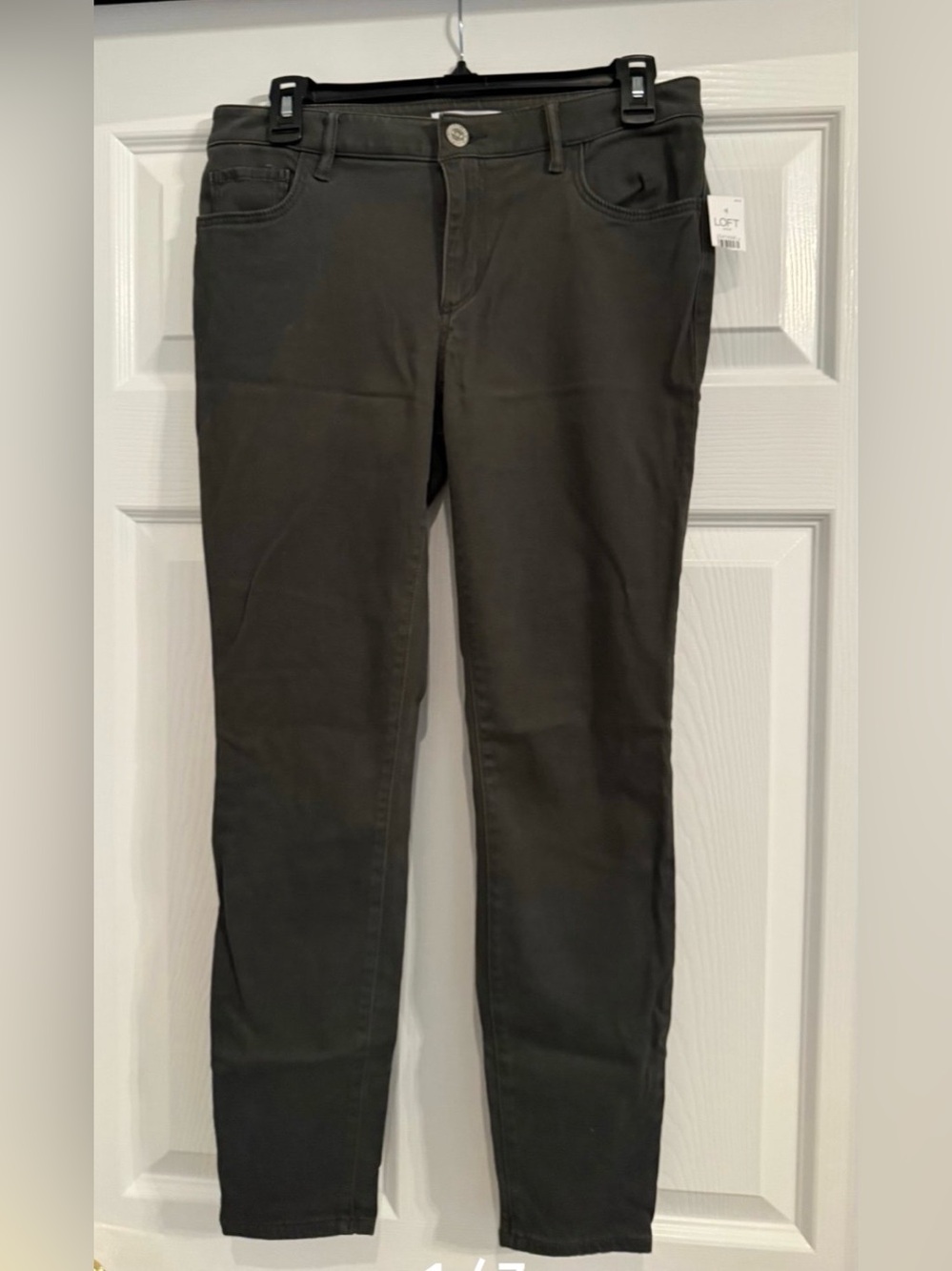 New Women’s LOFT greenish grey jeans. Size 4/27 waist Super soft stretch